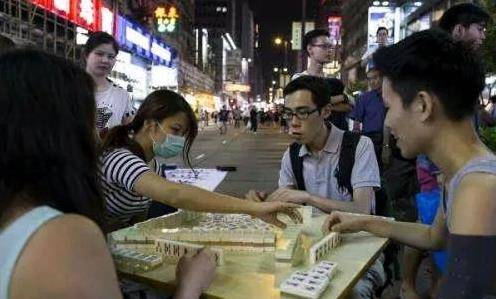 生：吕文扬的麻将哲学瓦力棋牌游戏牌局人(图2)